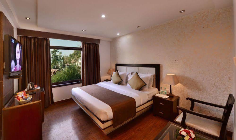 Ashiana Regency Hotel Shimla Exterior foto